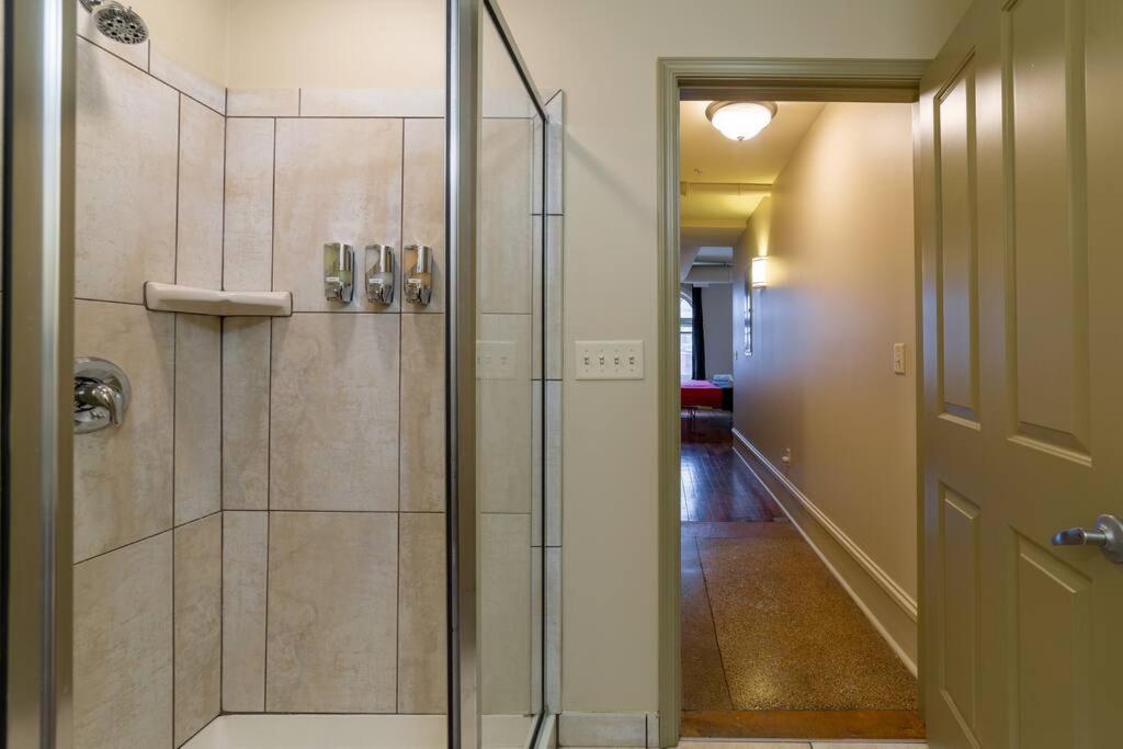 King Bed W/ Panoramic Views Of Dt! Apartment Rochester Exterior photo